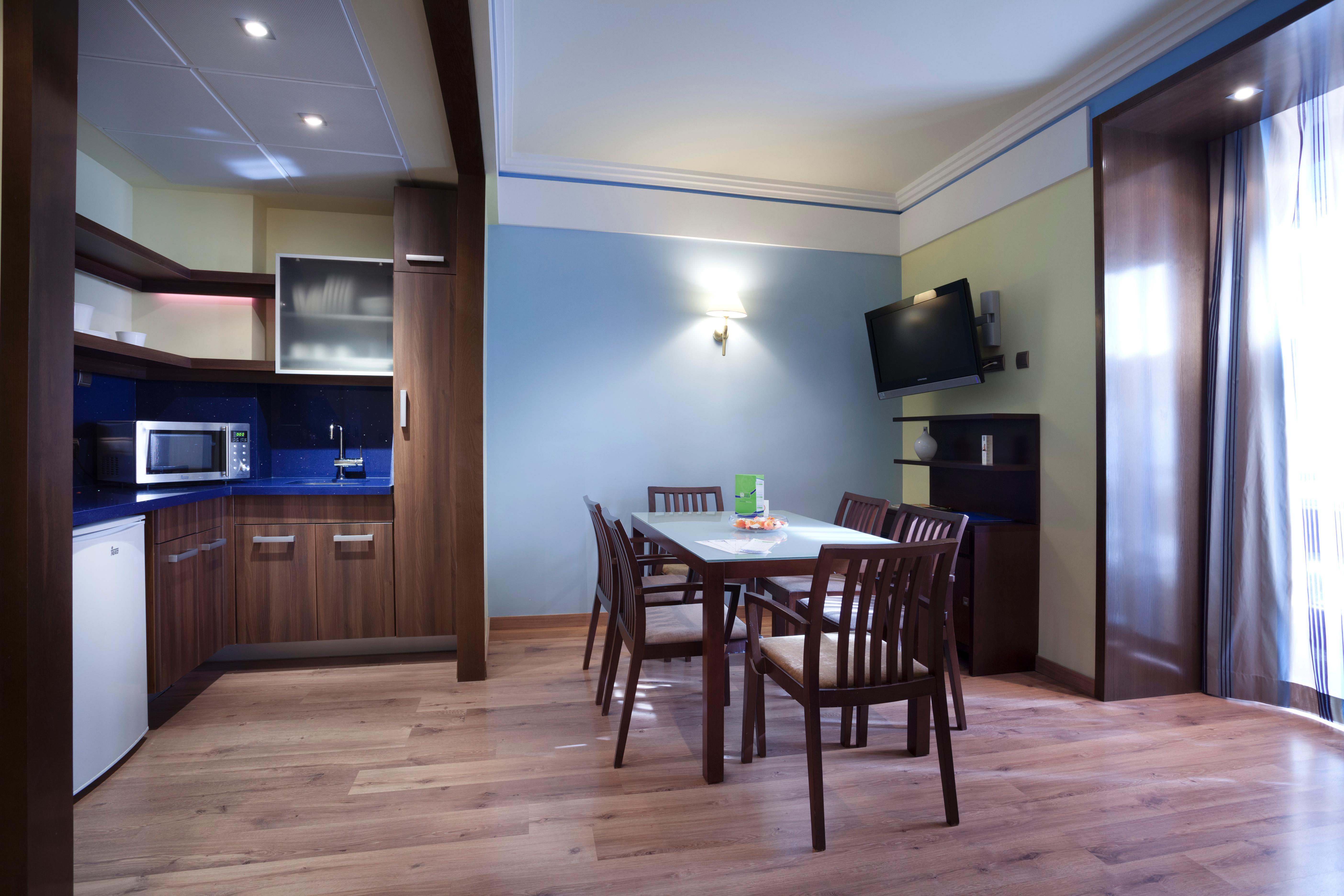 גרנדה Suites Gran Via 44 מראה חיצוני תמונה
