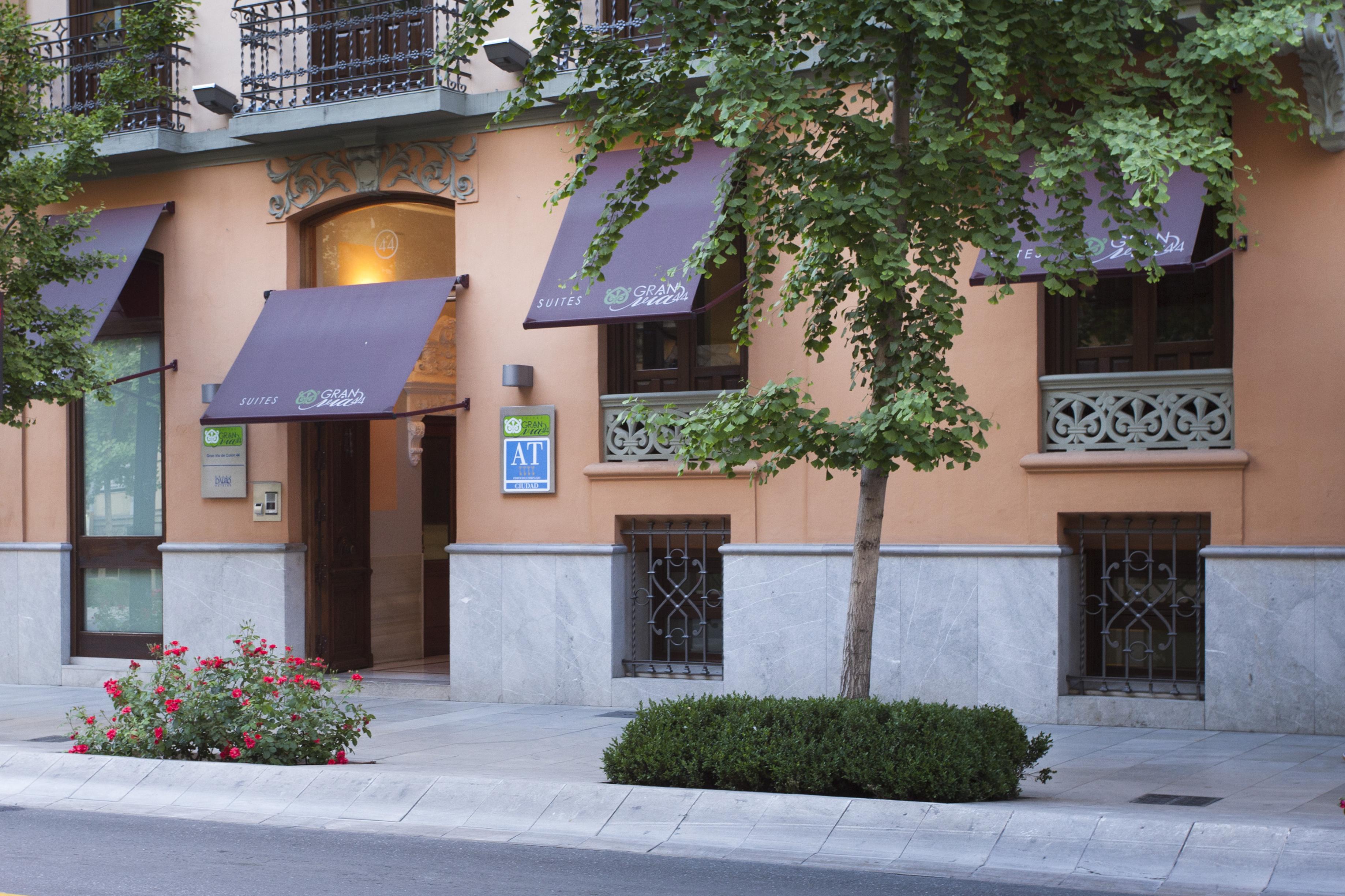 גרנדה Suites Gran Via 44 מראה חיצוני תמונה
