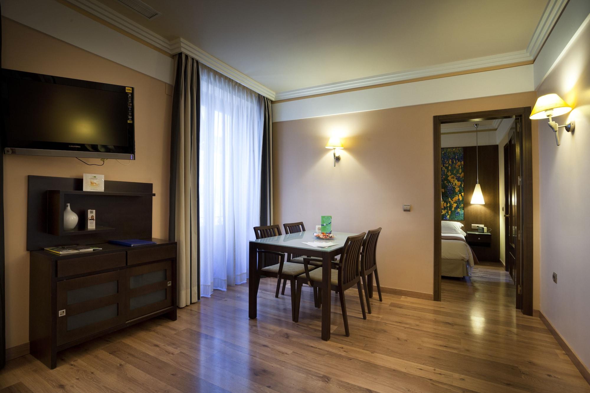 גרנדה Suites Gran Via 44 מראה חיצוני תמונה
