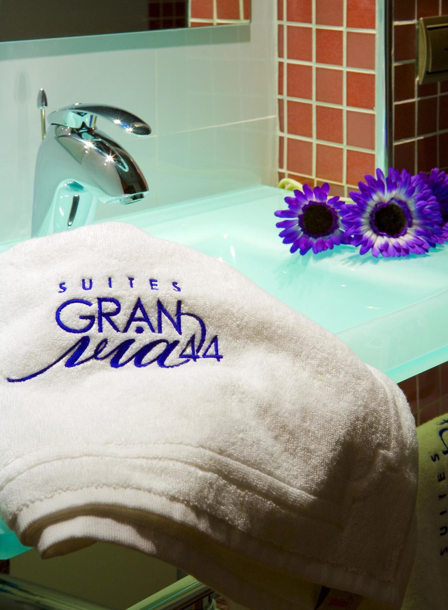 גרנדה Suites Gran Via 44 מראה חיצוני תמונה