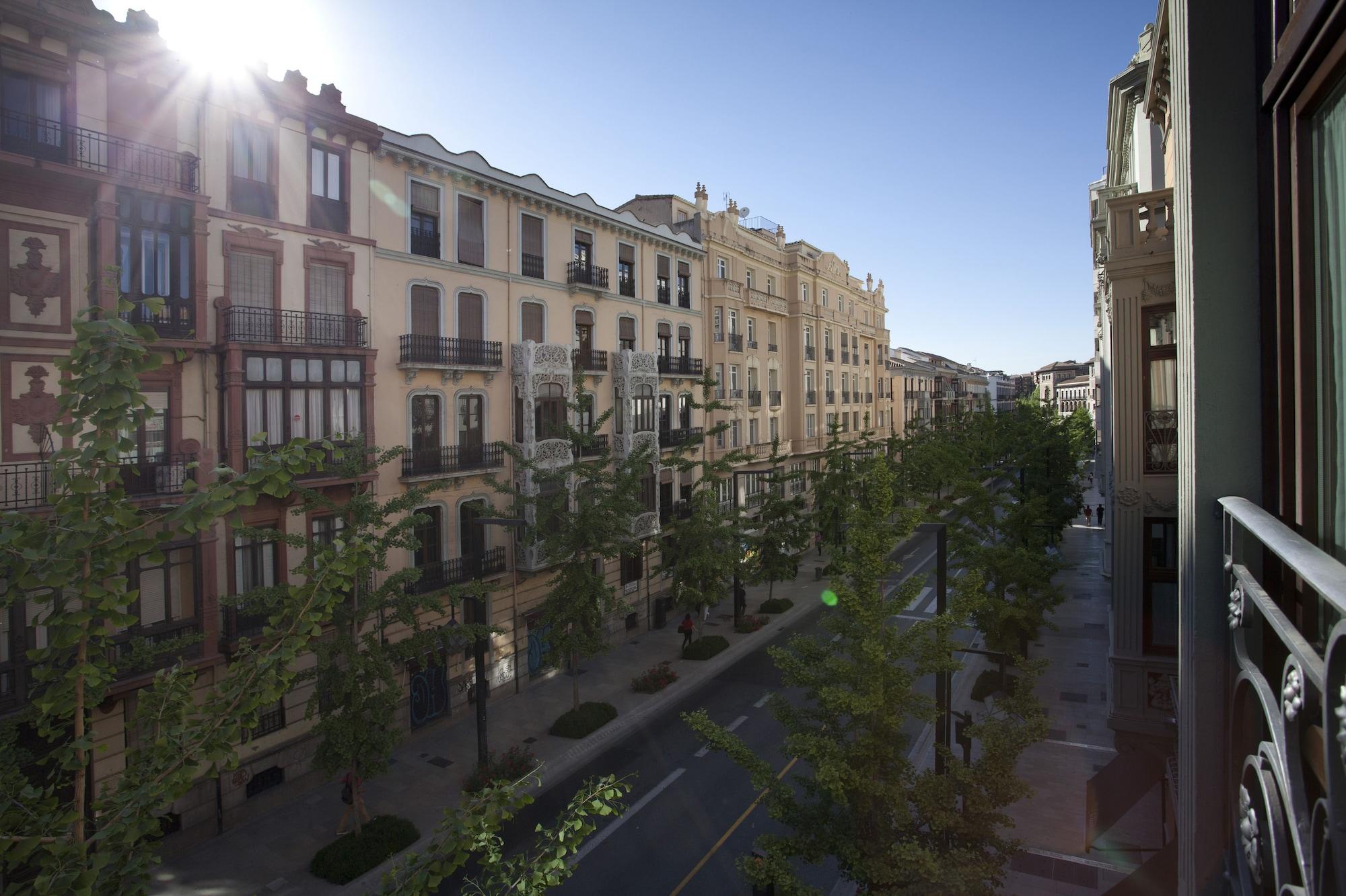 גרנדה Suites Gran Via 44 מראה חיצוני תמונה