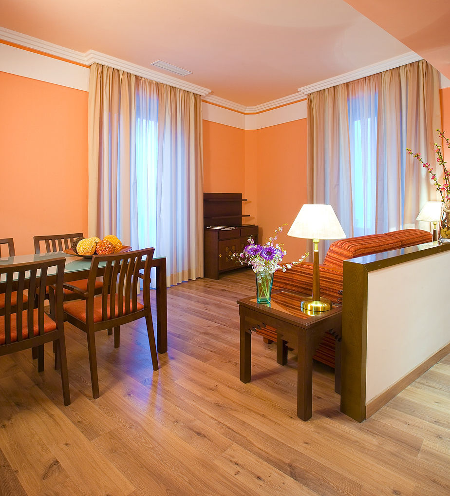 גרנדה Suites Gran Via 44 מראה חיצוני תמונה