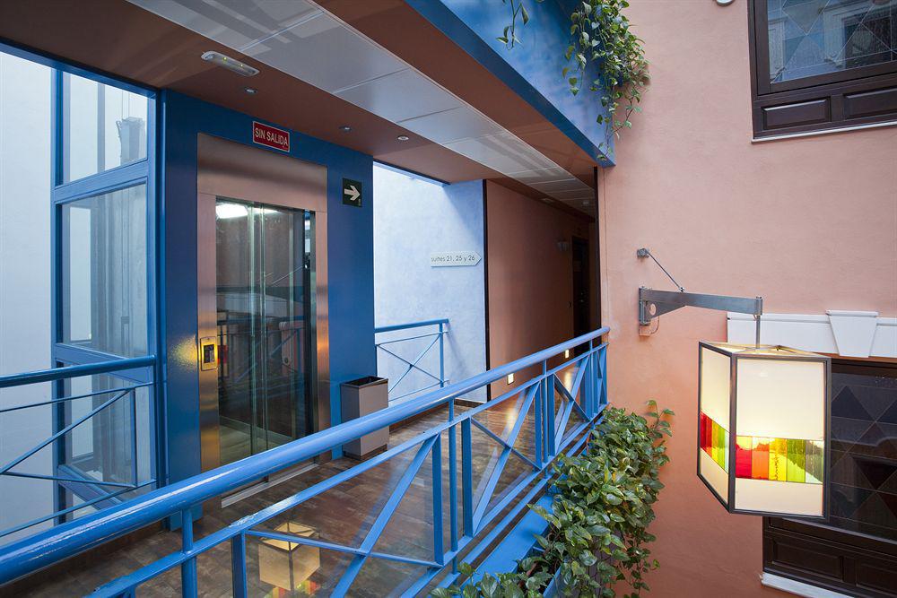 גרנדה Suites Gran Via 44 מראה חיצוני תמונה